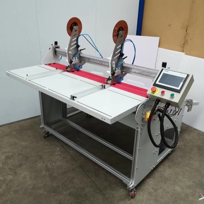 PLC-plakbandapplicatormachine voor kraftpapier en PVC-bord
