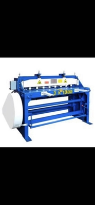 Grote van de het Metaal Scherende Machine van de Voetplaat van de het Staalplaat Multifunctionele de Snijdersmachine