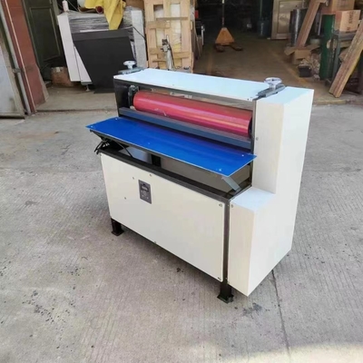 kartonnen bubbelpers, papierpers, platmachine, rollen knippermachine